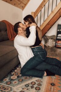 indoor couple photoshoot - the candid shoot