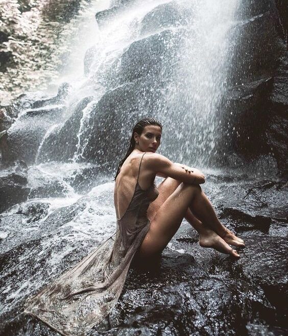 Top Tips for Empowering Bold Photography Poses