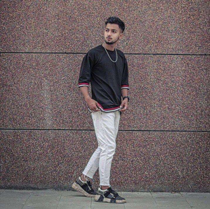 Cross-Leg Pose - Instagram poses for boys