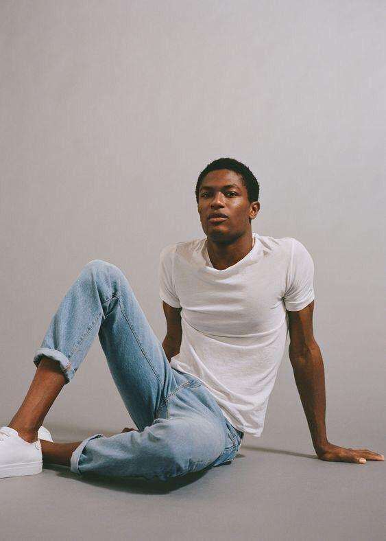 Leaning Pose - Instagram poses for boys