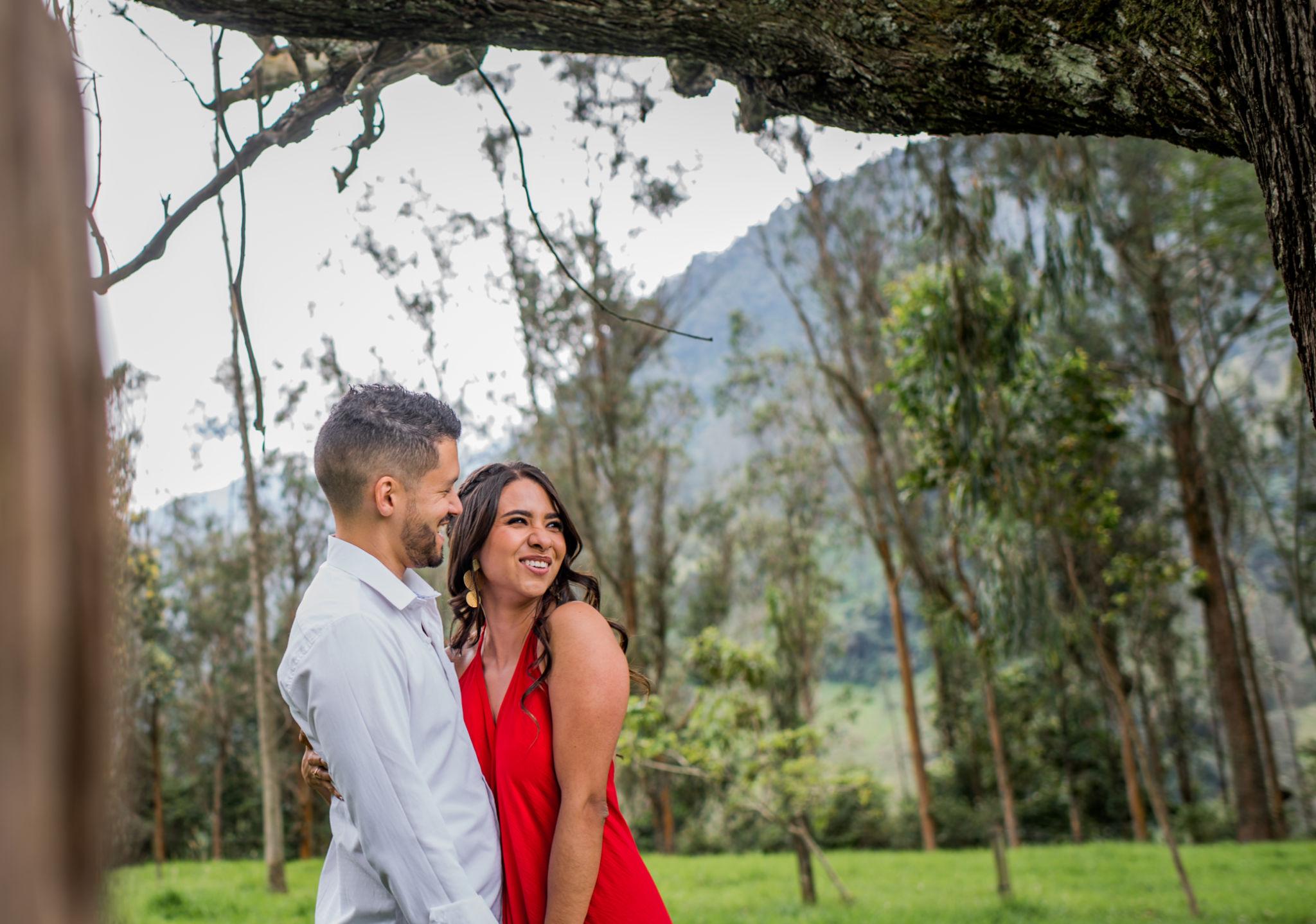 Romantic pre wedding photography inspiration - Benefits of a pre wedding photoshoot