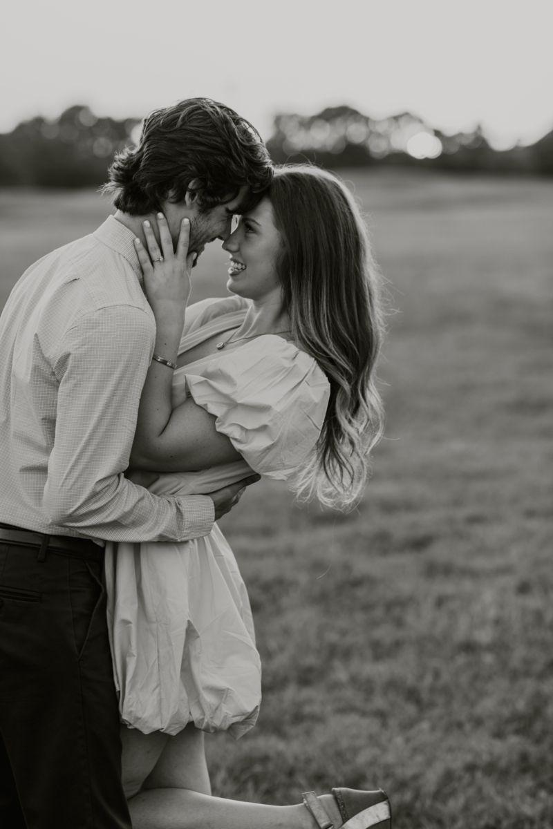 Black and white pre wedding portrait - pre wedding photoshoot ideas