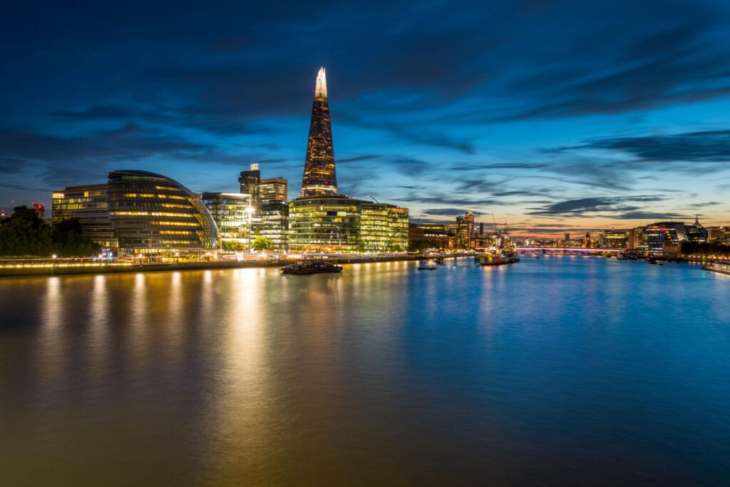 Blue hour - Photography Tutorials