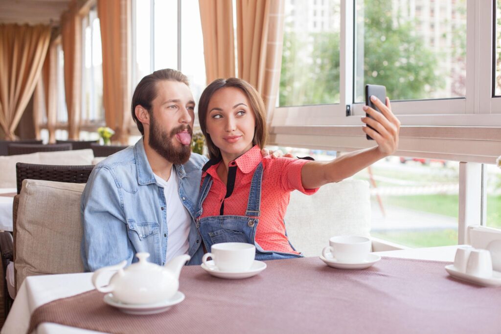 Candid Couple Poses