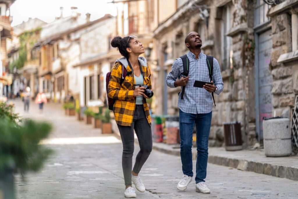 Travel Couple Poses