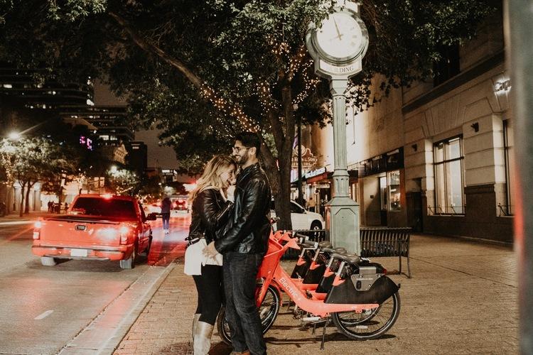 Urban pre wedding photography ideas - pre wedding photoshoot ideas