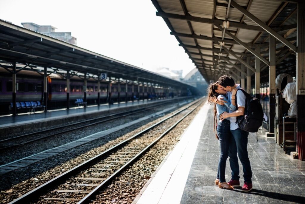 Cute Couple Pose Ideas