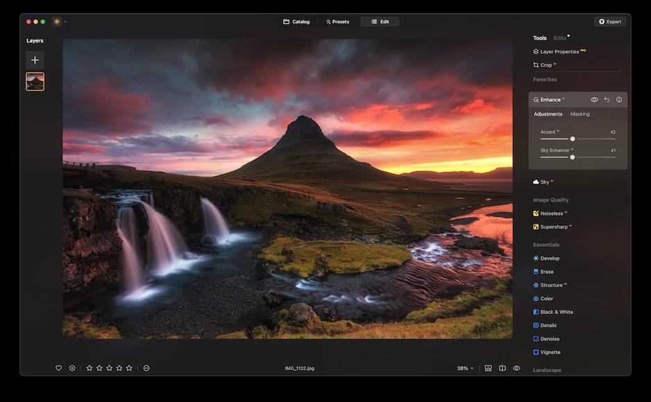 Lightroom AI vs Luminar Neo